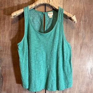 Mossimo Supply Co tank with cute eyelet detail